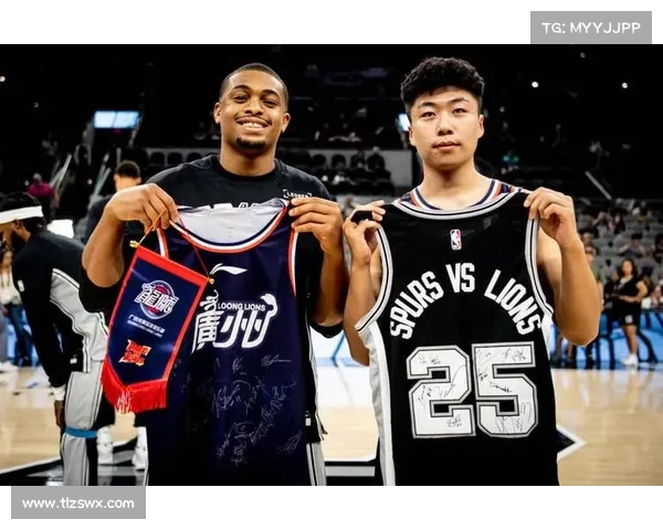 文班亚马复出展现全面实力 马刺大胜广州龙狮展现强劲阵容